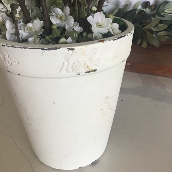 White/Green Florals Distressed Planter - Picture 5 of 7